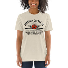 Load image into Gallery viewer, Classic Red Accent Short Sleeve Tee